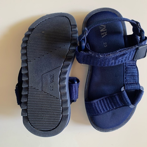 Zara sandals - Picture 4 of 5